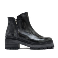 Botas color gris con plataforma
