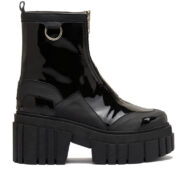 Bota corta de charol negro con plataforma