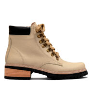 Borcegos color beige en cuero floater para mujer