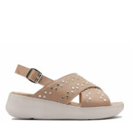 Sandalias marrón claro con tachas para mujer