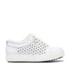 Zapatilla blanca de cuero esterillado para mujer