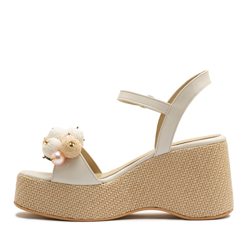 Sandali on sale color crema