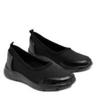 Zapatillas negras elastizadas