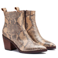 Bota corta animal print beige y oro