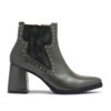Bota corta de cuero texturado y charol verde con tachitas RALLYS