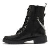 Borcego negro de cuero con cierrre y cadena RALLYS -26618