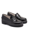 Mocasín negro de charol