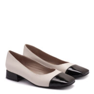 Zapatos con punta recta blanco tiza y negro