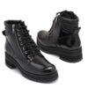 Borcego de charol negro con doble cierre