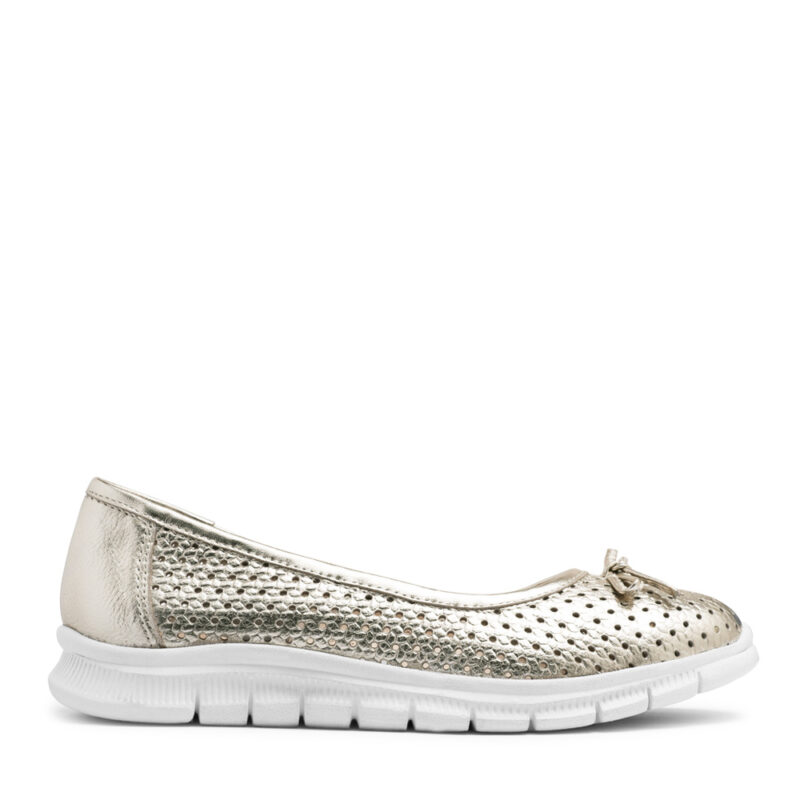 Chatita de cuero calada color platino RALLYS - 26682