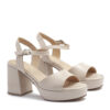 Sandalias de charol nude con plataforma