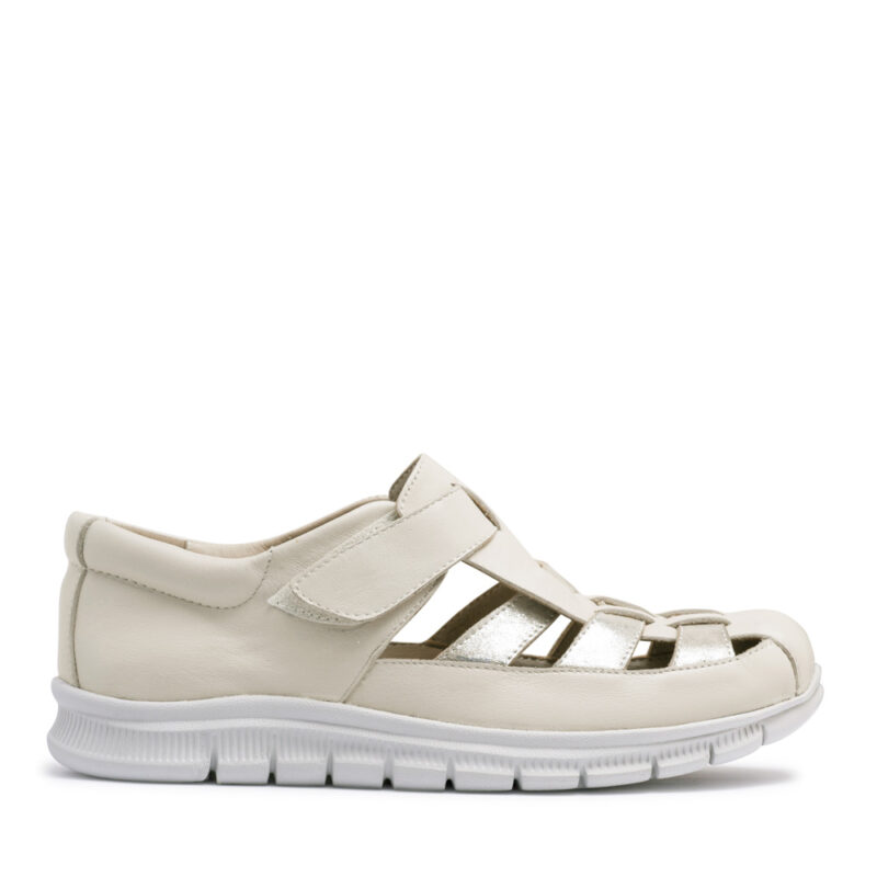 Zapatillas calada color natural y plata