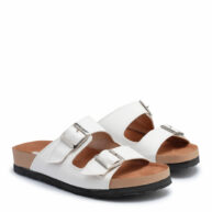 Zuecos blancos con dos hebillas