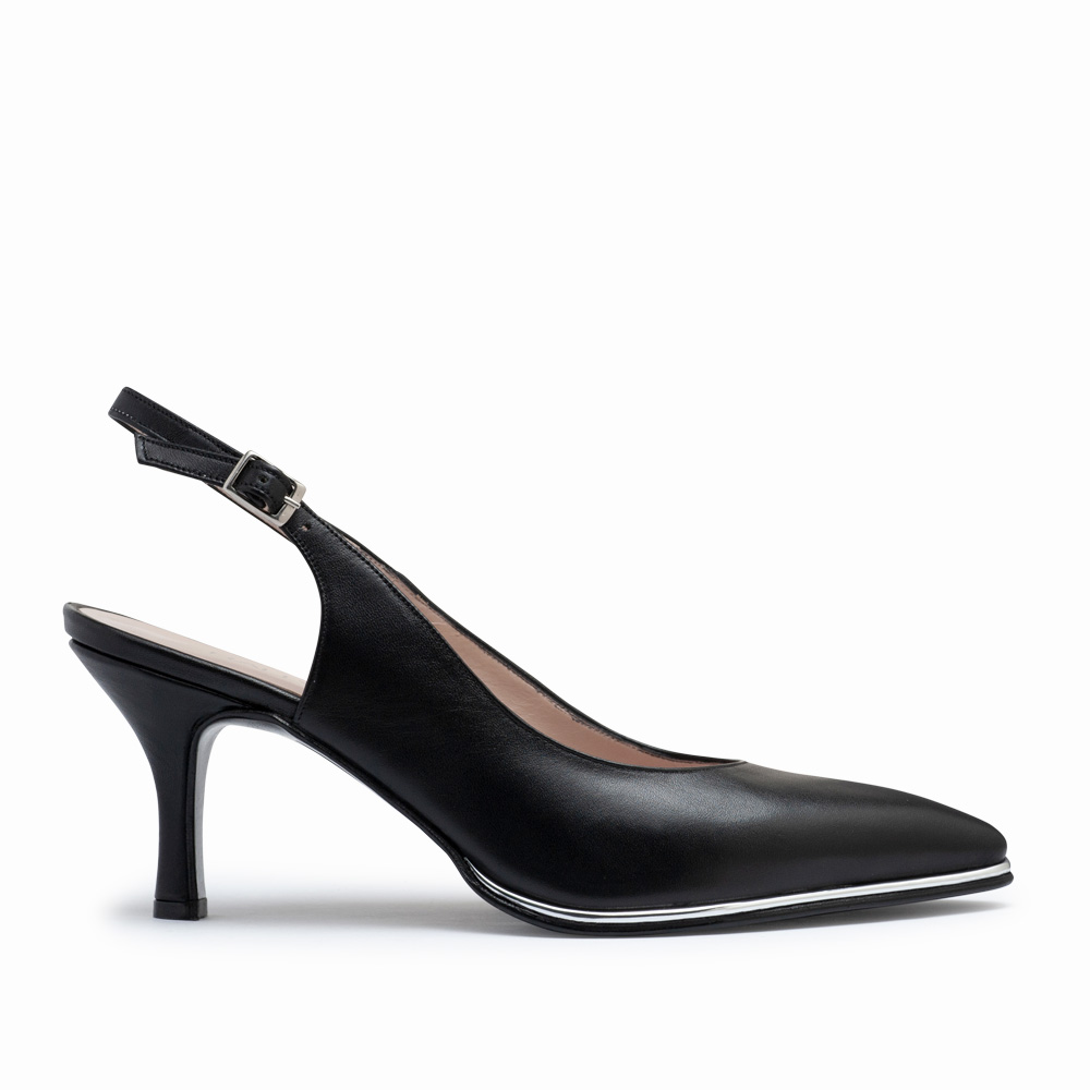 Zapatos negros de cuero