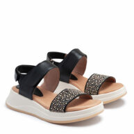 Sandalias de cuero negro con plataforma