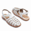 Sandalia franciscana de cuero blanco y platino
