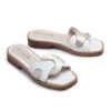 Zuecos bajos de cuero blanco y plata