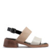 Sandalias de cuero beige y charol negro
