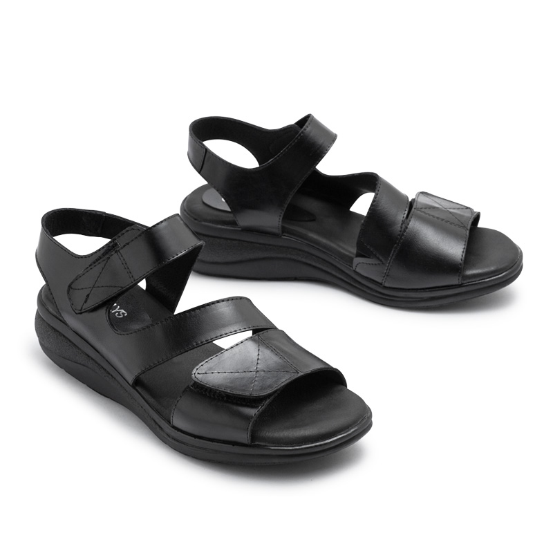 Sandalias de cuero negro con plataforma
